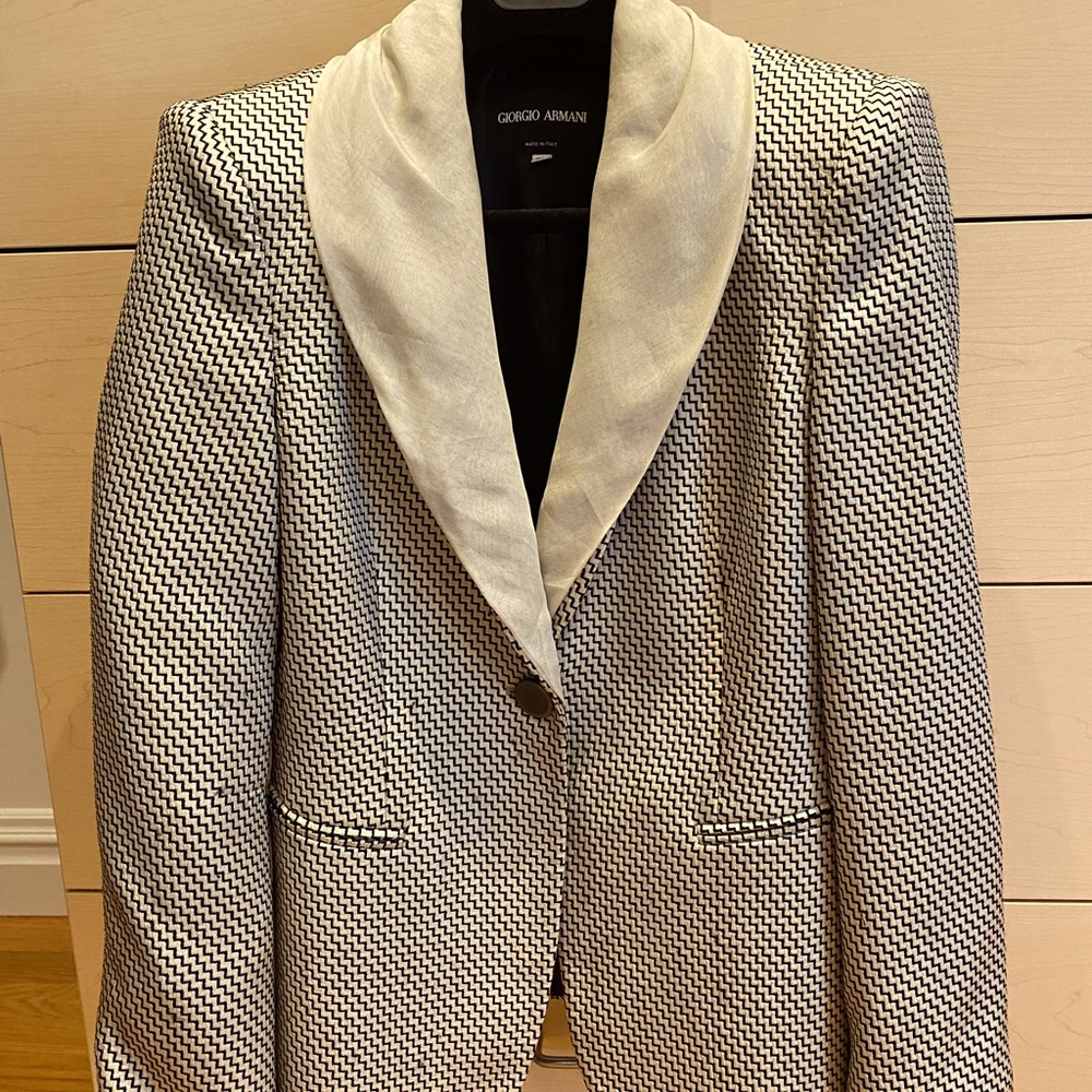Giorgio Armani Jacket Size 38